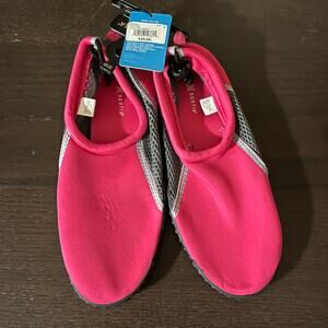 Xertia Water Shoes Large women’s 9/10 pink gray